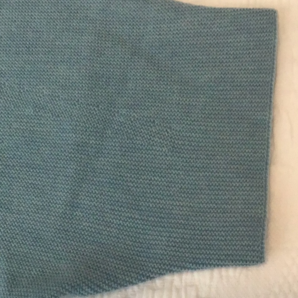 The Reset R Label Top Essential Sweater - Picture 3 of 11